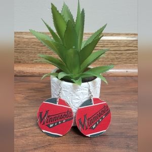 Minnesota Wild NHL Hockey Wood Circle Lightweight New Boutique Earrings